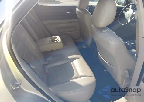 2007 Dodge Magnum from USA, damaged, VIN 2D4FV47V37H757004